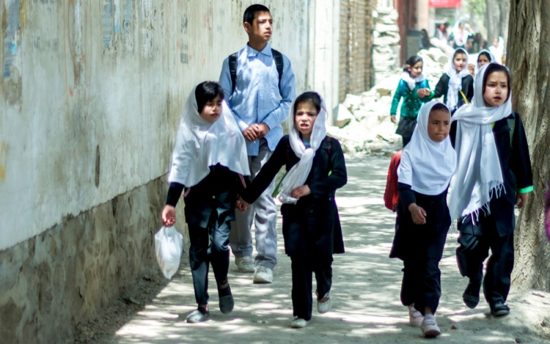 anak sekolah afganistan
