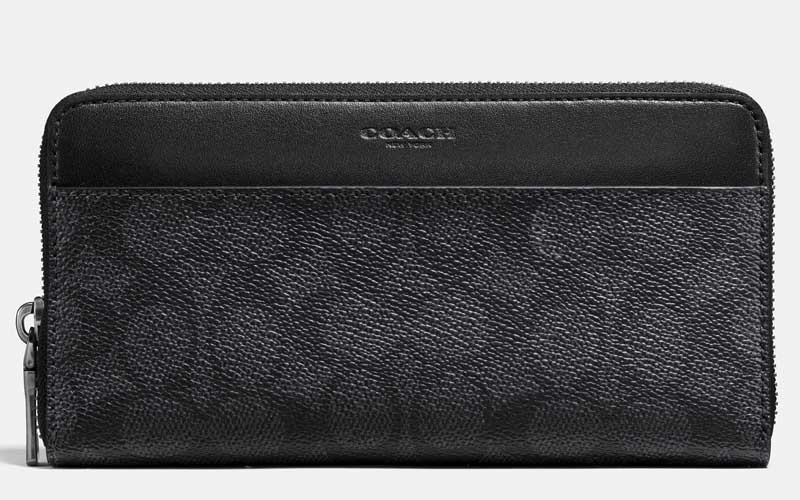 Kado dompet Coach untuk pasangan