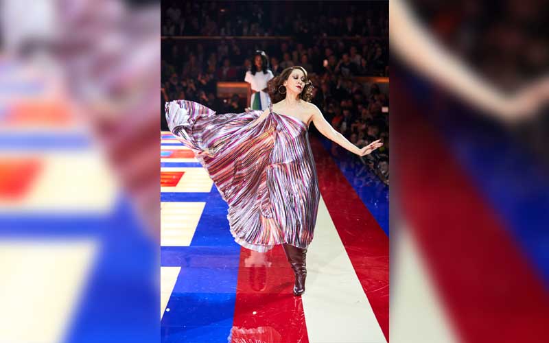 Sang Model yang dikenal dengan gaya jalannya yang unik, Pat Cleveland