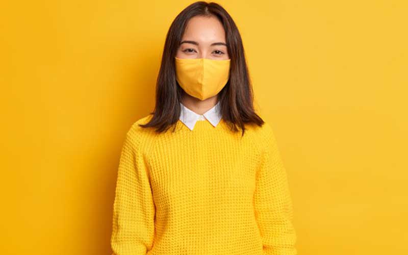 3 tip makeup awet walau pakai masker