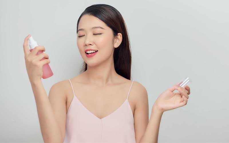 Perbedaan Face Spray dan Setting Spray