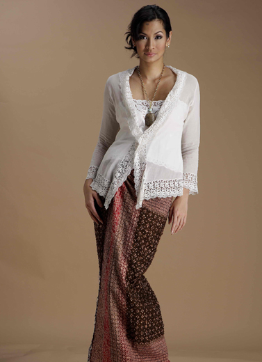 Benang Merah Kebaya Nusantara