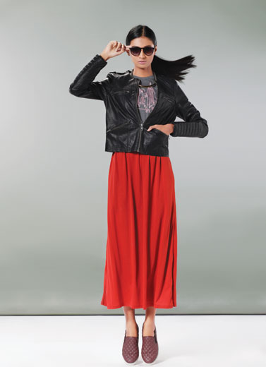 Full Skirt Domination