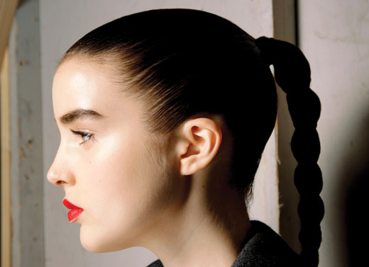 Gaya Ponytail Merusak Rambut?