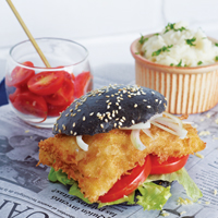 Nero Burger With Mashed Potato