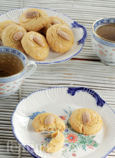 Almond Cookies