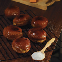 Pumpkin Crème Brulee Doughnuts