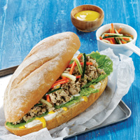 Sandwich Isi Ayam Cincang