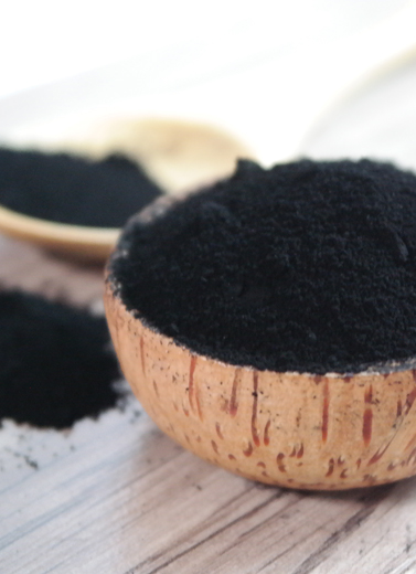 Pewarna Hitam Bubuk