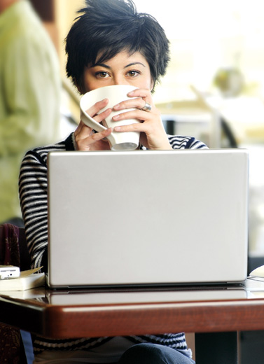 Nikmatnya Bekerja Telecommuting