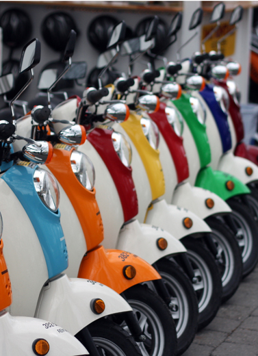 Menukar Pelat Nomor Polisi Motor