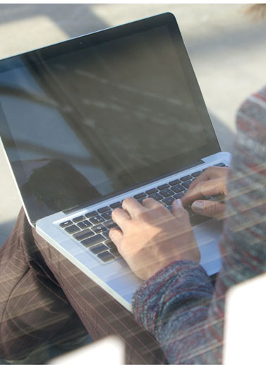 Hilangnya Tata Krama Berkomunikasi di Online