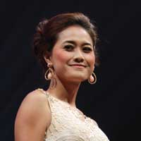 Putri Ayudya, dari Salihara sampai Himalaya