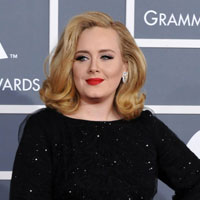 Adele atau George?