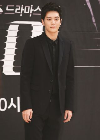 Joo Won Memuji Kim Tae Hee 