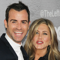 Pesta Rahasia Jennifer Aniston dan Justin Theroux