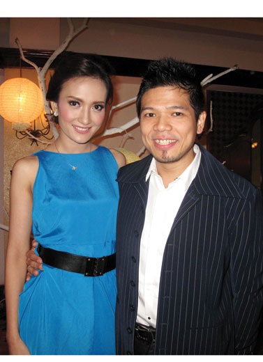 Baim dan Artika: Tetap Lengket