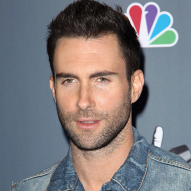 Adam Levine Jadi Petinju
