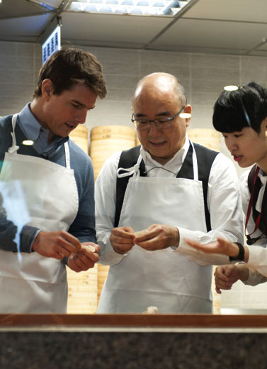 Aksi Tom Cruise di Dapur 