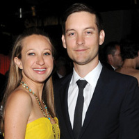 Tobey & Jennifer: Superdad & Supermom