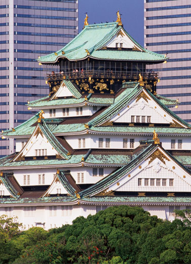 Menikmati Lompatan Waktu di Osaka 