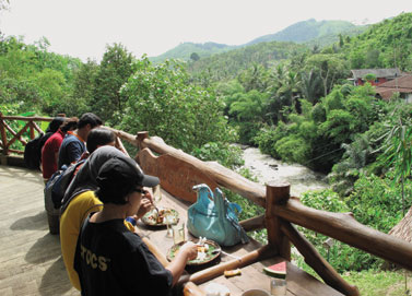 Ngaso di Pinggang Citarik