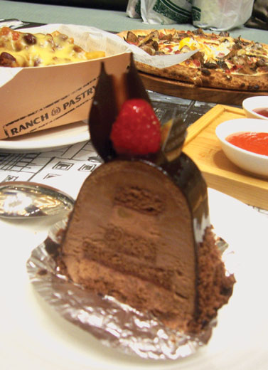 Food Court Nyaman Untuk Berbuka