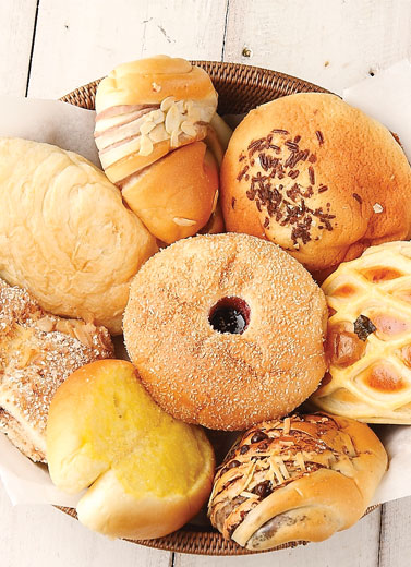 Roti Bermain Rasa