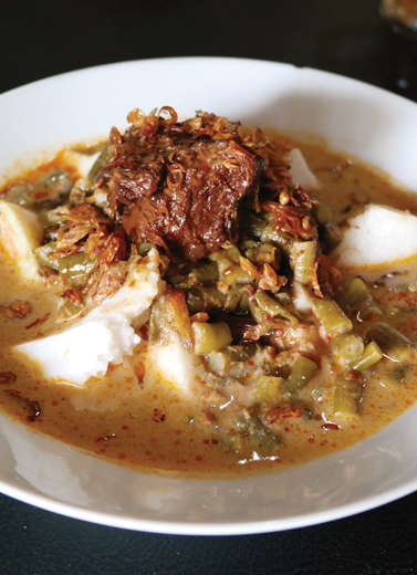 Kelezatan Langka Laksa Betawi
