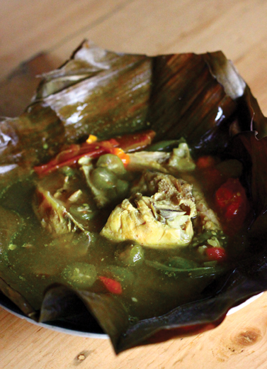Lezatnya Garang Asam Ayam