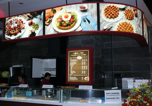 Tiga Waffle Penggoda