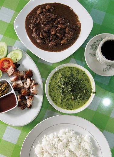 Makan di Lapo 
