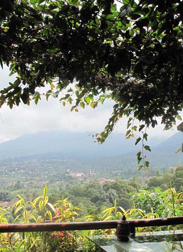 Minum Wedang di Bukit Talita
