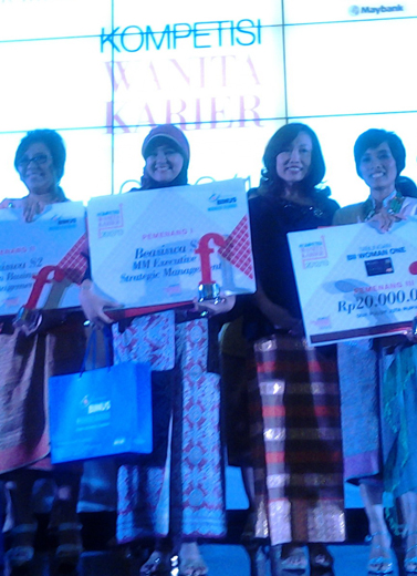 Pemenang Kompetisi Wanita Karier BII - Femina 2012/2013 