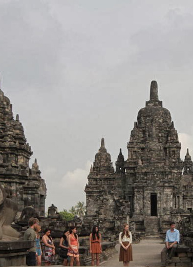 Angkat Keindahan Indonesia Lewat Film 