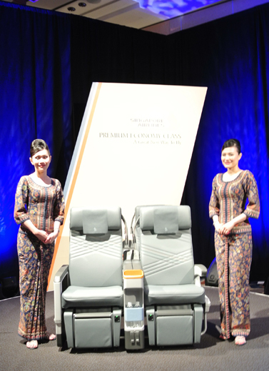 Nikmatnya Terbang di Kelas Premium Economy