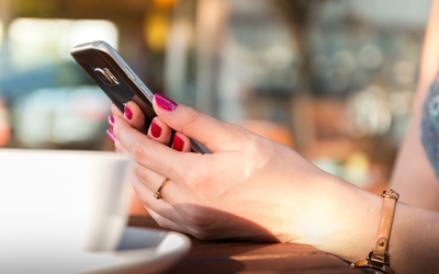 4 Cara Mengurangi Ketergantungan Pada Smartphone