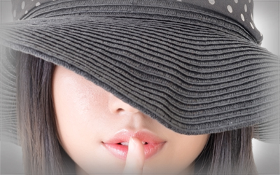 3 Kebiasaan Negatif Fashionista yang Merusak Postur Tubuh
