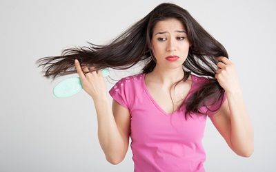 5 Trik Praktis Mengatasi Bad Hair Day