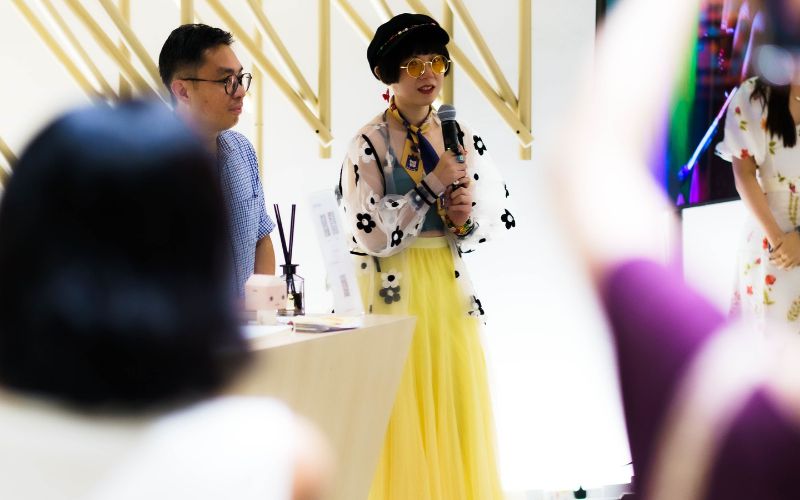 Clasutta dari Indonesia Hadirkan Karya Penuh Emosi di Whitestone Gallery, Singapura