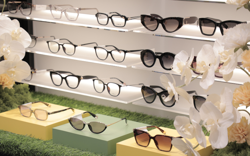 Nuansa Musim Panas Italia dalam Koleksi Terbaru Furla Eyewear