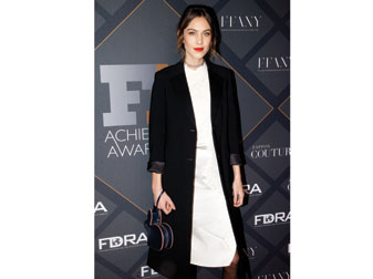 Atribut Favorit Alexa Chung