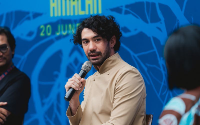 Karya Kolaborasi Reza Rahadian Bersama 4 Seniman dan Kreator Dipamerkan di ArtJog 2025