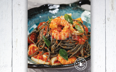 Resep Squid Ink Spaghetti with Spicy Seafood