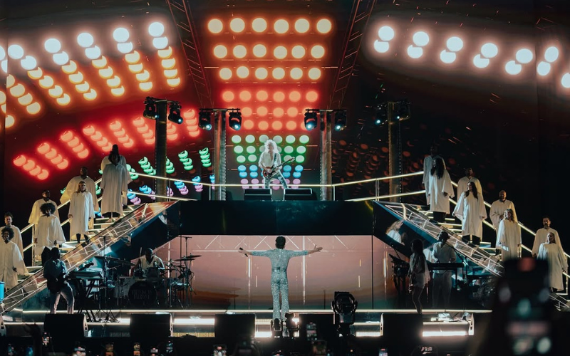 Brian May Jadi Bintang Tamu Benson Boone di Coachella 2025