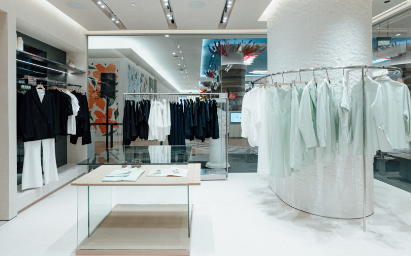 Esensi Simplisitas di Ruang Retail Baru MASSHIRO&Co.
