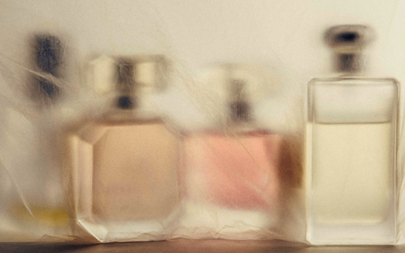 Mencoba Maserasi yang Bikin Wangi Parfum Lebih Tahan Lama