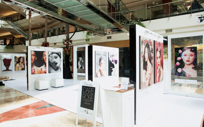 Dare The Rose, Pameran Fotografi Seni dan Kecantikan