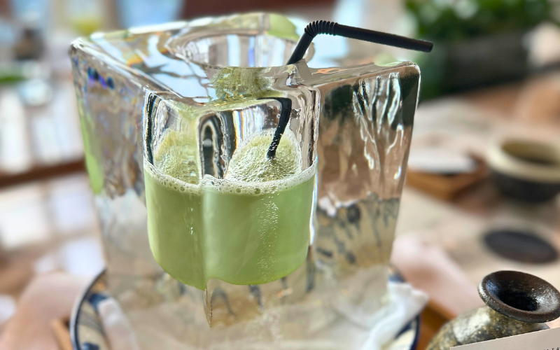 Di Park Hyatt Jakarta, Minum Matcha Latte dari Bongkah Es!