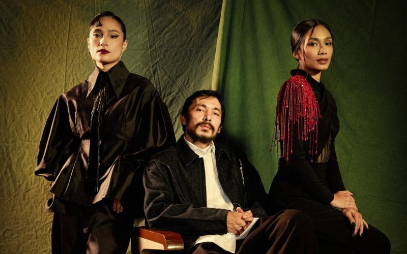 Roman Dendam: Cinta Muncul di Antara Dendam Membara 